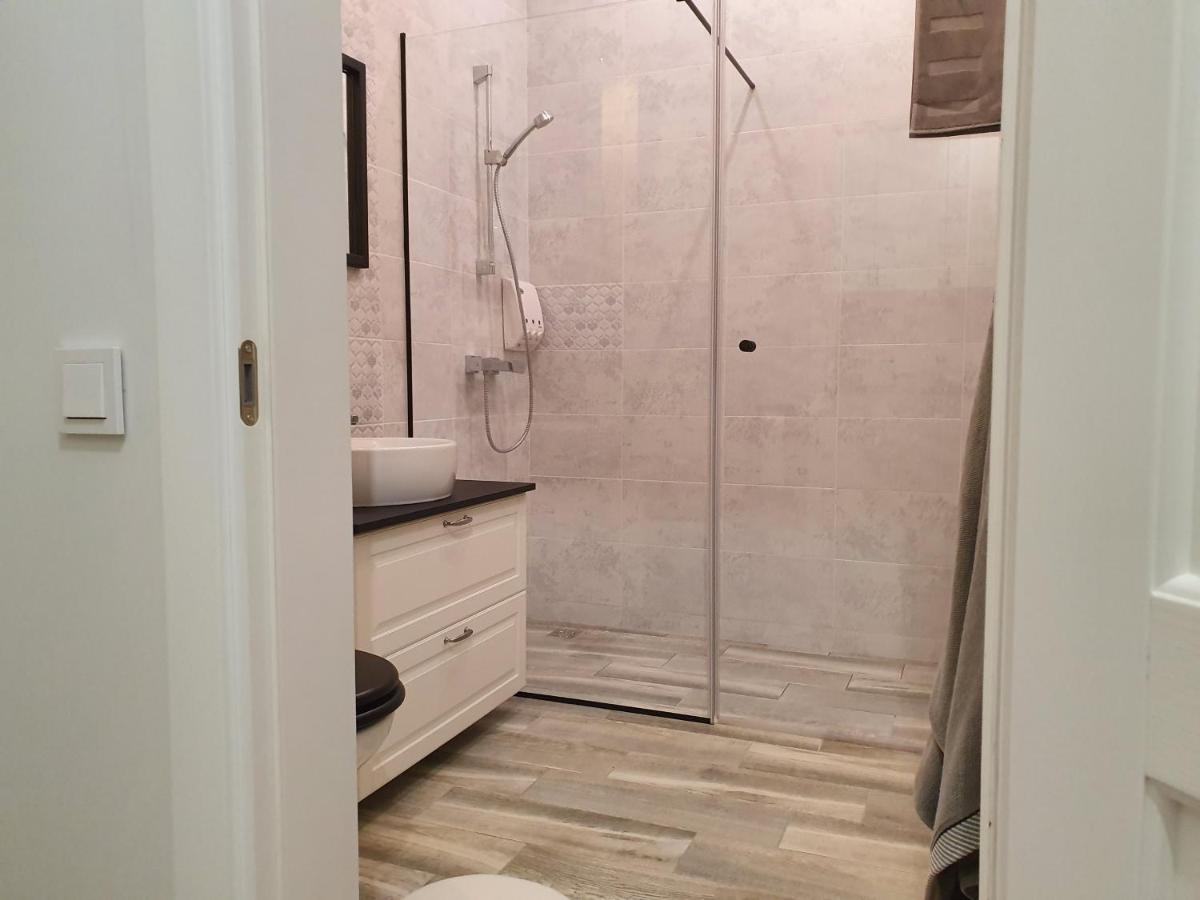 Apartamentai Su Jacuzzi Panevėžys Exteriér fotografie